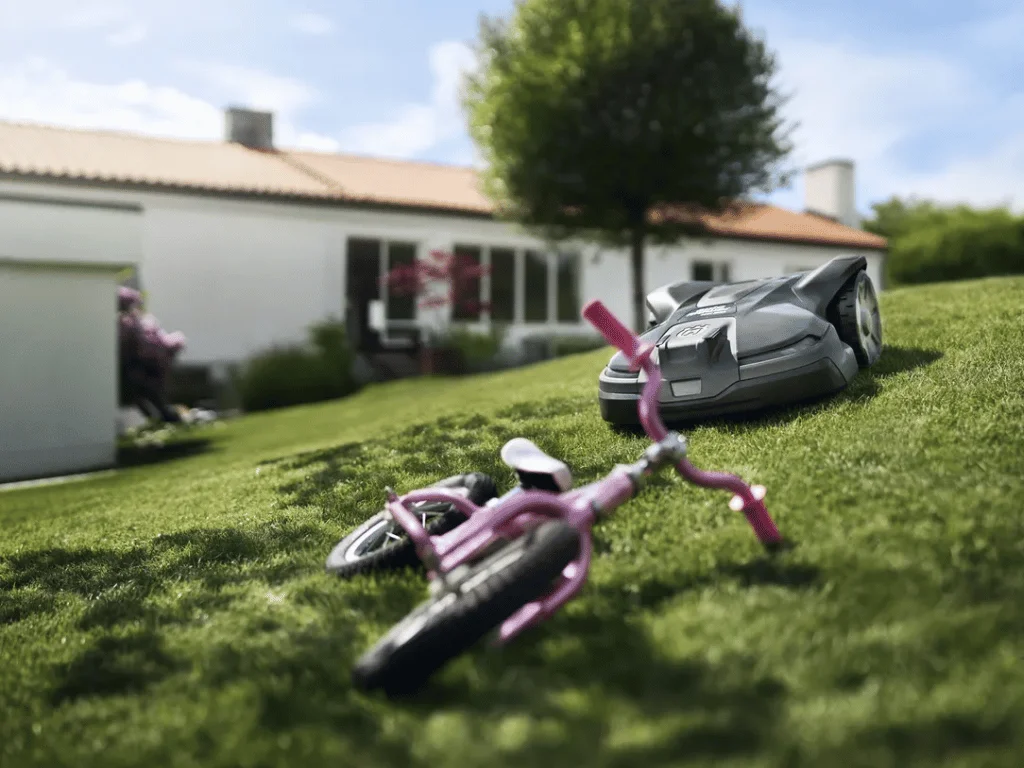 Robotska kosilnica Husqvarna Automower 430X NERA