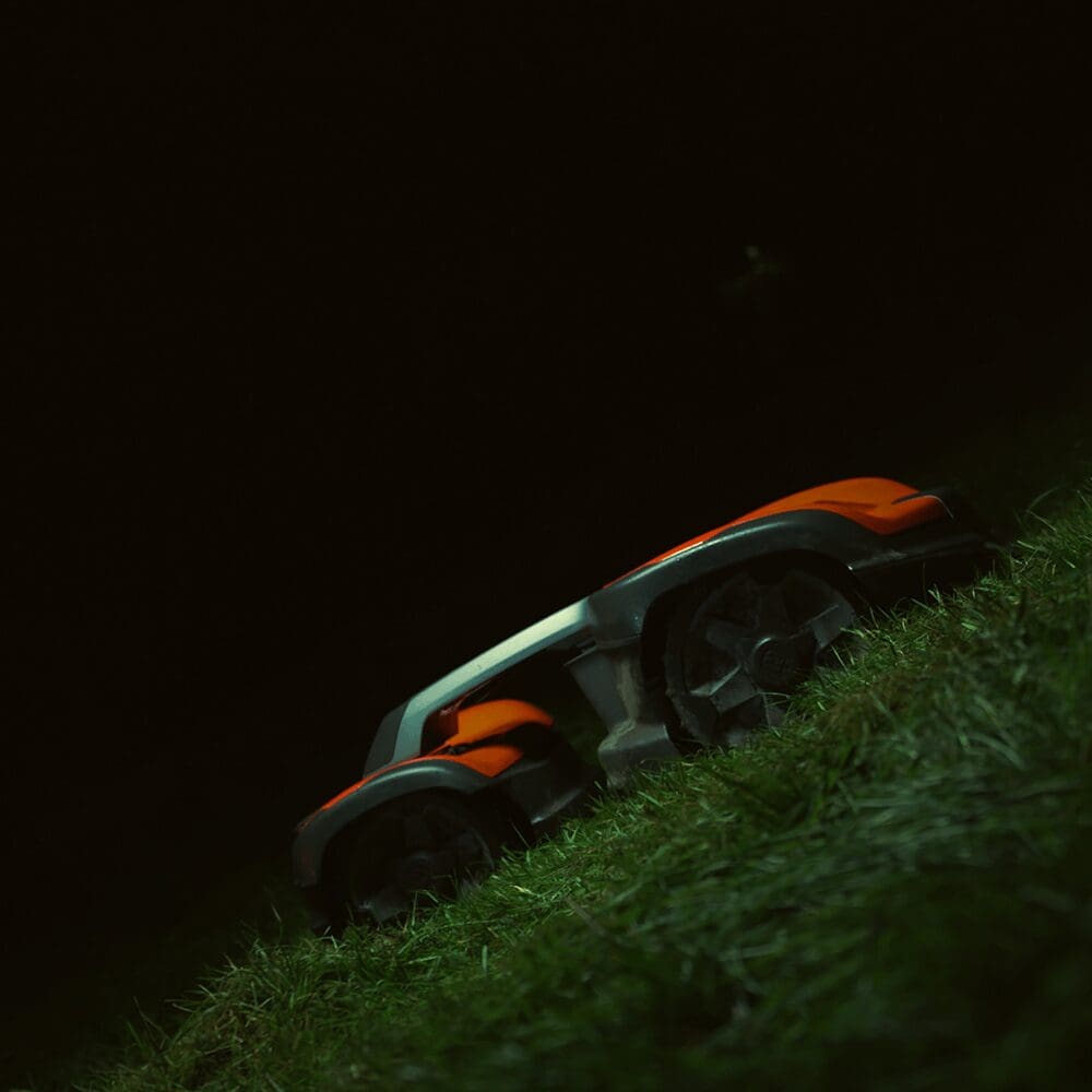 Automower® 535 AWD, profesionalna robotska kosilnica Husqvarna - slika 6